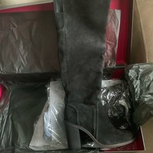 Never worn Vince Camuto knee length boots Sz 8.5